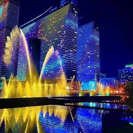 Orbi City Hotel Sea View Batumi Exteriör bild